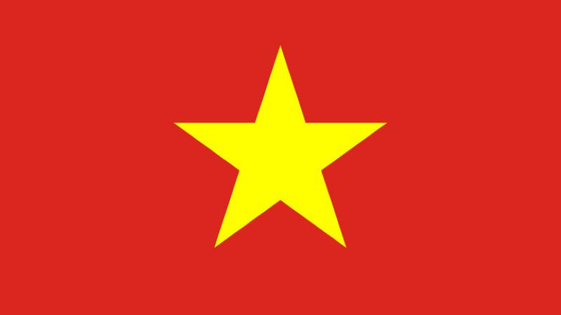 Свлачище погуби 11 души във Виетнам